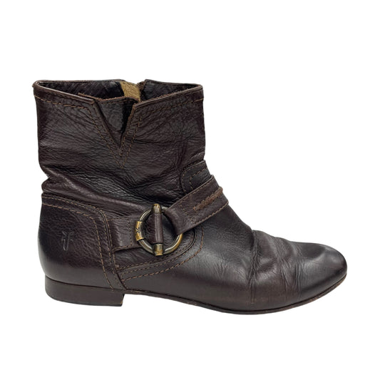 Boots Designer By Frye In Brown