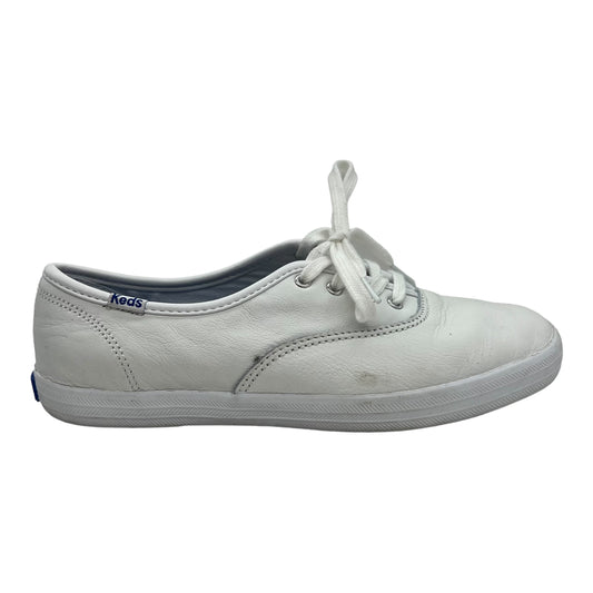 WHITE SHOES SNEAKERS by KEDS Size:6.5