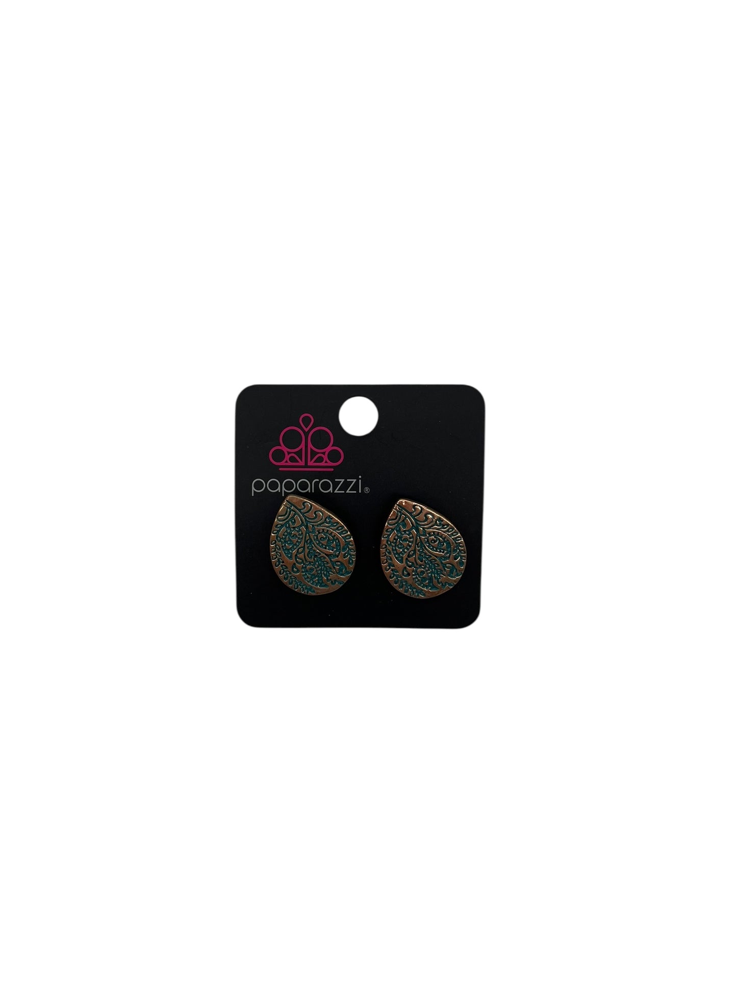 Earrings Stud By Paparazzi In Gold