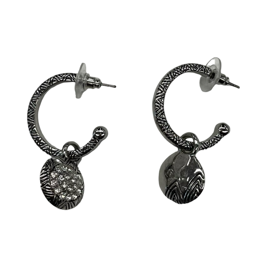 Earrings Hoop By Clothes Mentor In Silver