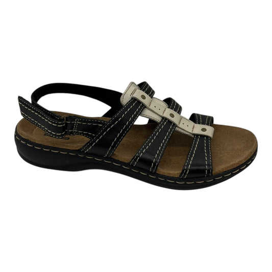 Sandals Flats By Clarks In Black, Size:7
