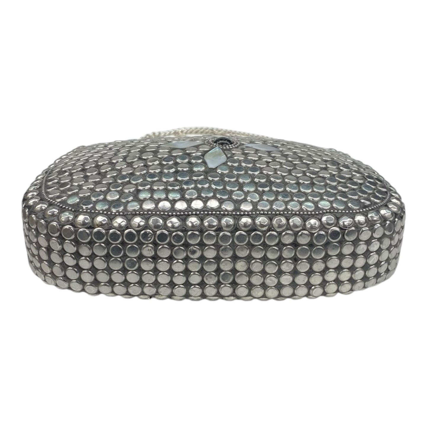 Crossbody By Antik Kraft In Silver, Size:Medium