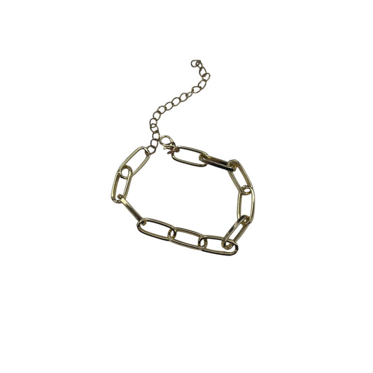 Bracelet Chain By Clothes Mentor In Gold