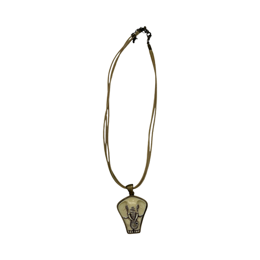 Necklace Pendant By Clothes Mentor In Cream