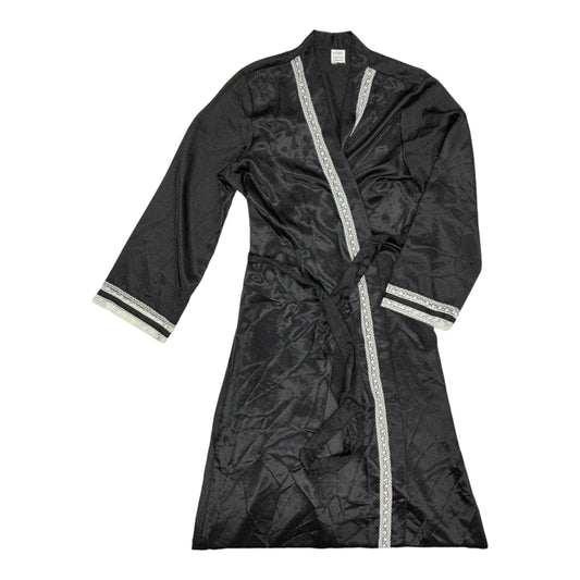 Robe By Gilligan And Omalley In Black, Size:M