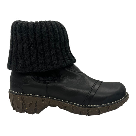 Boots Leather By Clothes Mentor In Black, Size:8.5