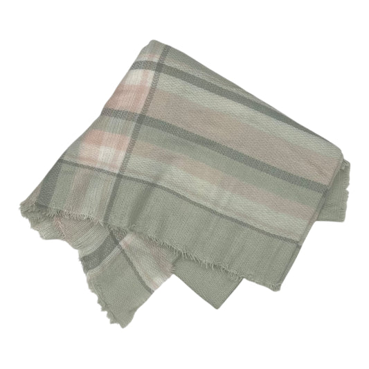 Scarf Winter By Clothes Mentor In Grey