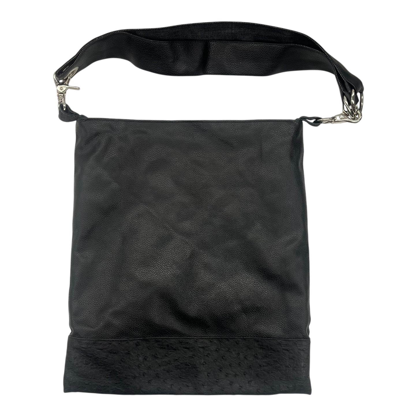 Handbag By Clothes Mentor In Black, Size:Medium