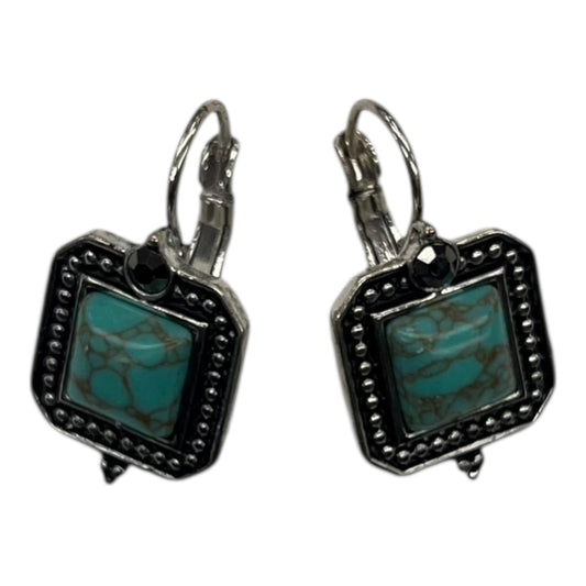 EARRINGS DANGLE/DROP by    CLOTHES MENTOR In TEAL