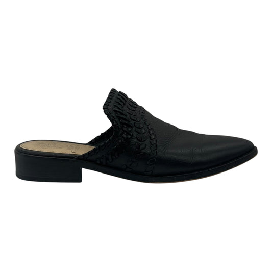 Shoes Flats By Vince Camuto In Black, Size:6.5