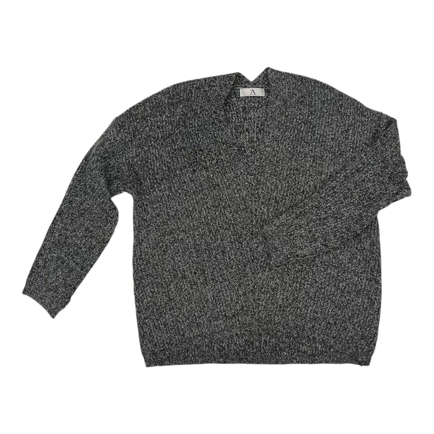 Sweater By Clothes Mentor In Grey, Size:L