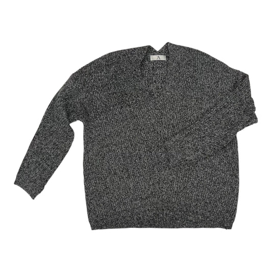 Sweater By Clothes Mentor In Grey, Size:L