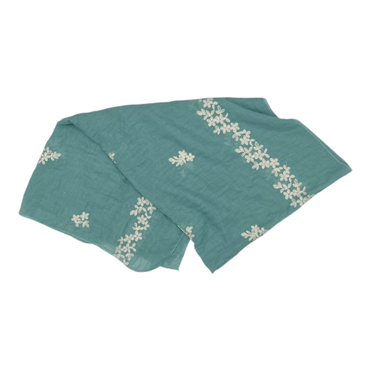 SCARF LONG by    CLOTHES MENTOR In GREEN