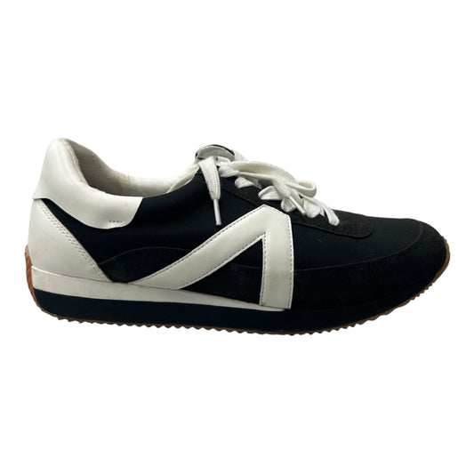 Shoes Sneakers By Loft In Black & White, Size:7.5