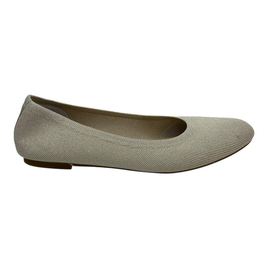 Shoes Flats By Old Navy In Beige, Size:9