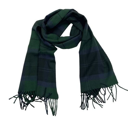 GREEN SCARF WINTER by CLOTHES MENTOR