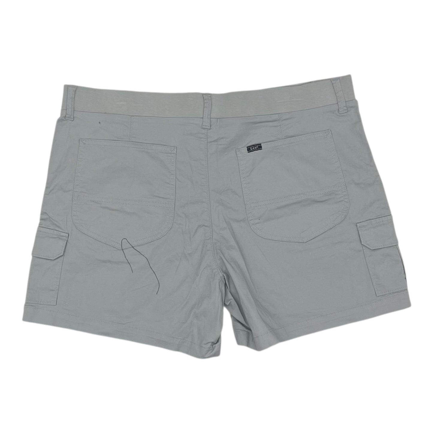 Shorts By Lee In Ivory, Size:18