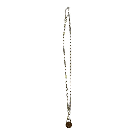 Necklace Charm By Clothes Mentor In Gold