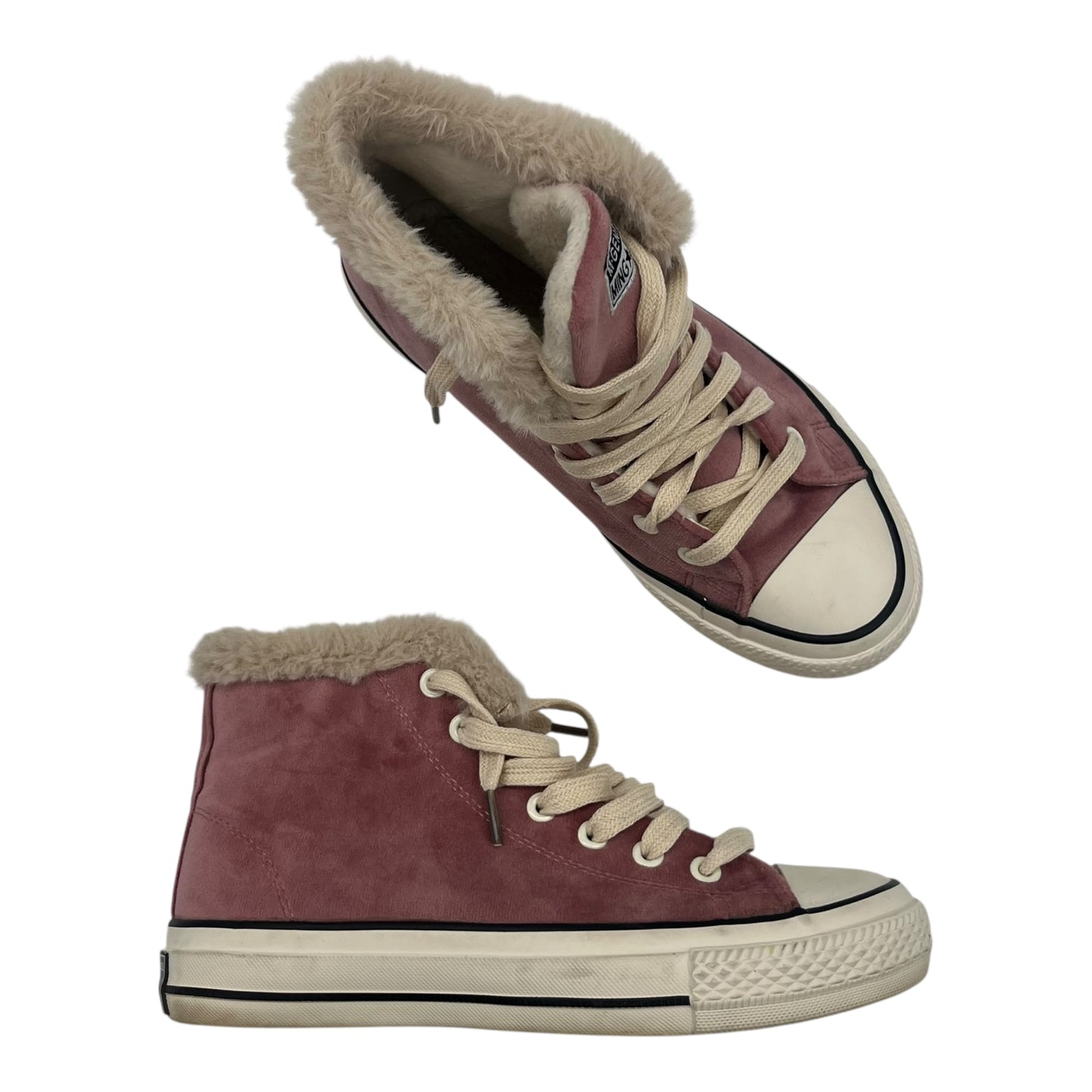 Shoes Sneakers By Clothes Mentor In Pink, Size:7.5