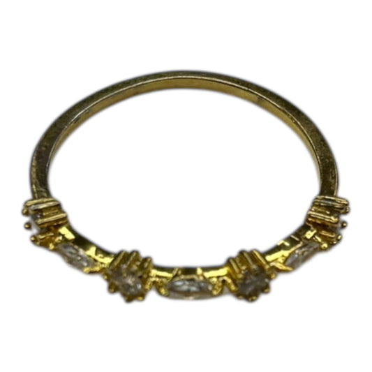 Ring Band By Clothes Mentor In Gold