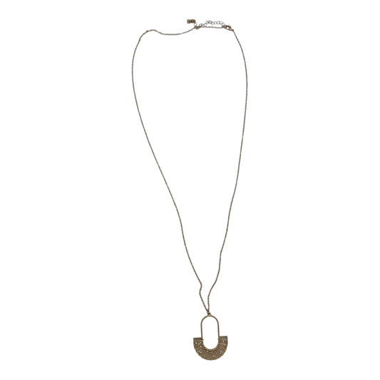 Necklace Charm By Clothes Mentor In Gold & Pink