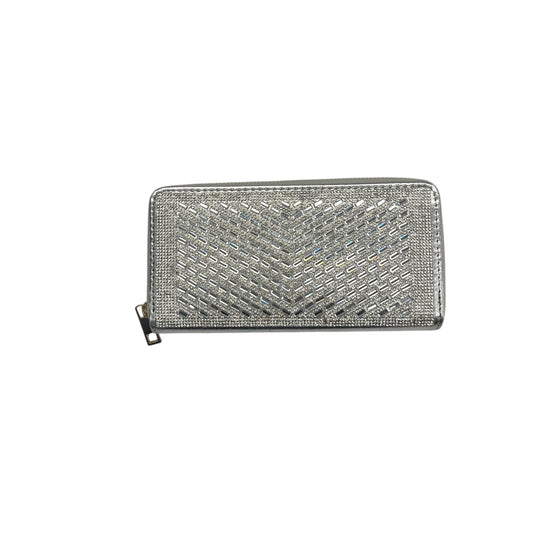Wallet By Clothes Mentor In Silver, Size:Large