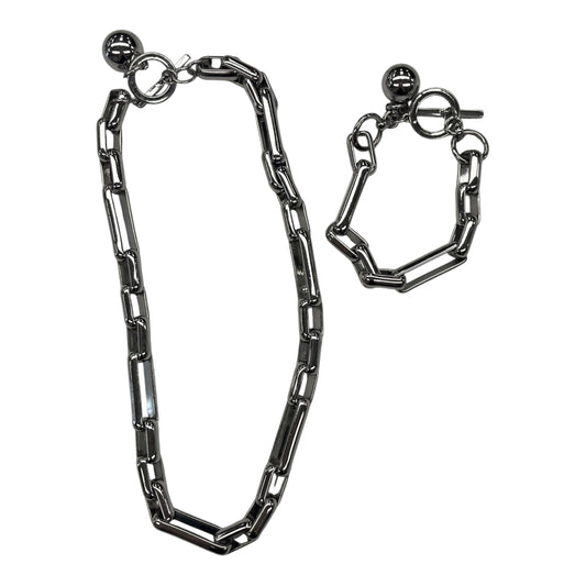 NECKLACE SET by    CLOTHES MENTOR In SILVER, Size: 02 PIECE SET