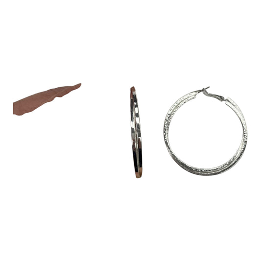 EARRINGS HOOP by    CLOTHES MENTOR In SILVER