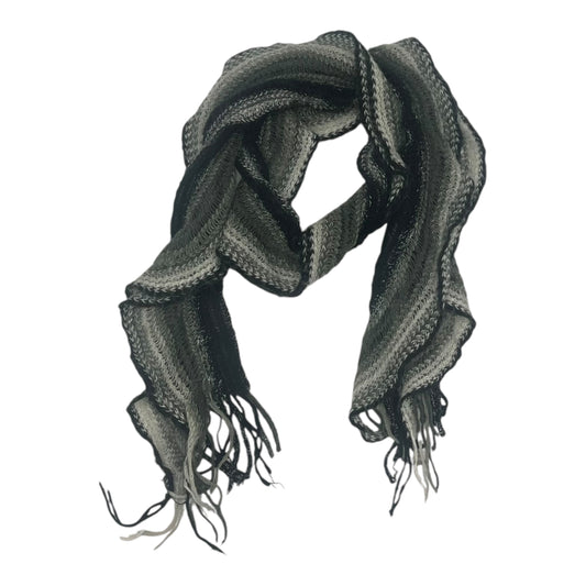 Scarf Winter By Clothes Mentor In Black