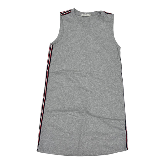 Dress Casual Short By Clothes Mentor In Grey, Size:Xs