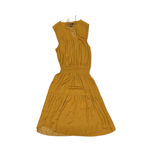 Dress Casual Short By Simply Vera In Gold, Size:S