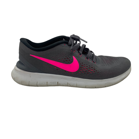 Shoes Athletic By Nike  Size: 7.5