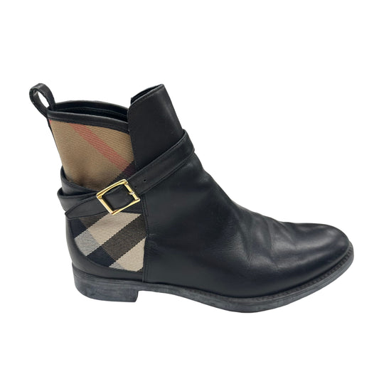 Boots Luxury Designer By Burberry  Size: 6