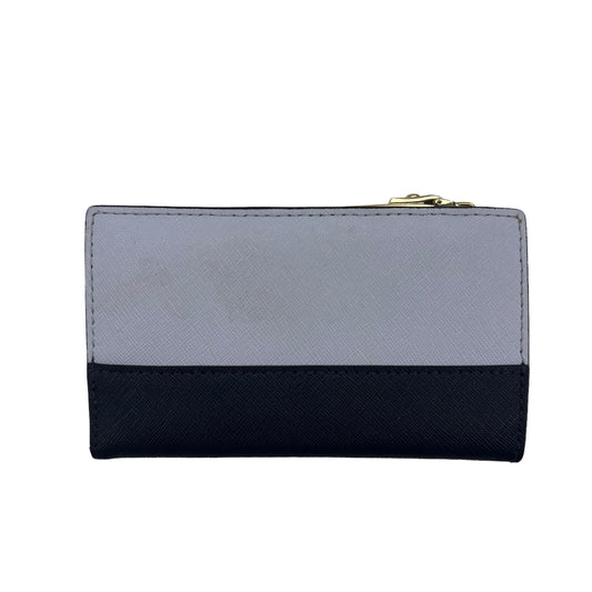 Thirty One Slim Wallet in Off-White Smooth Pebble - NWT